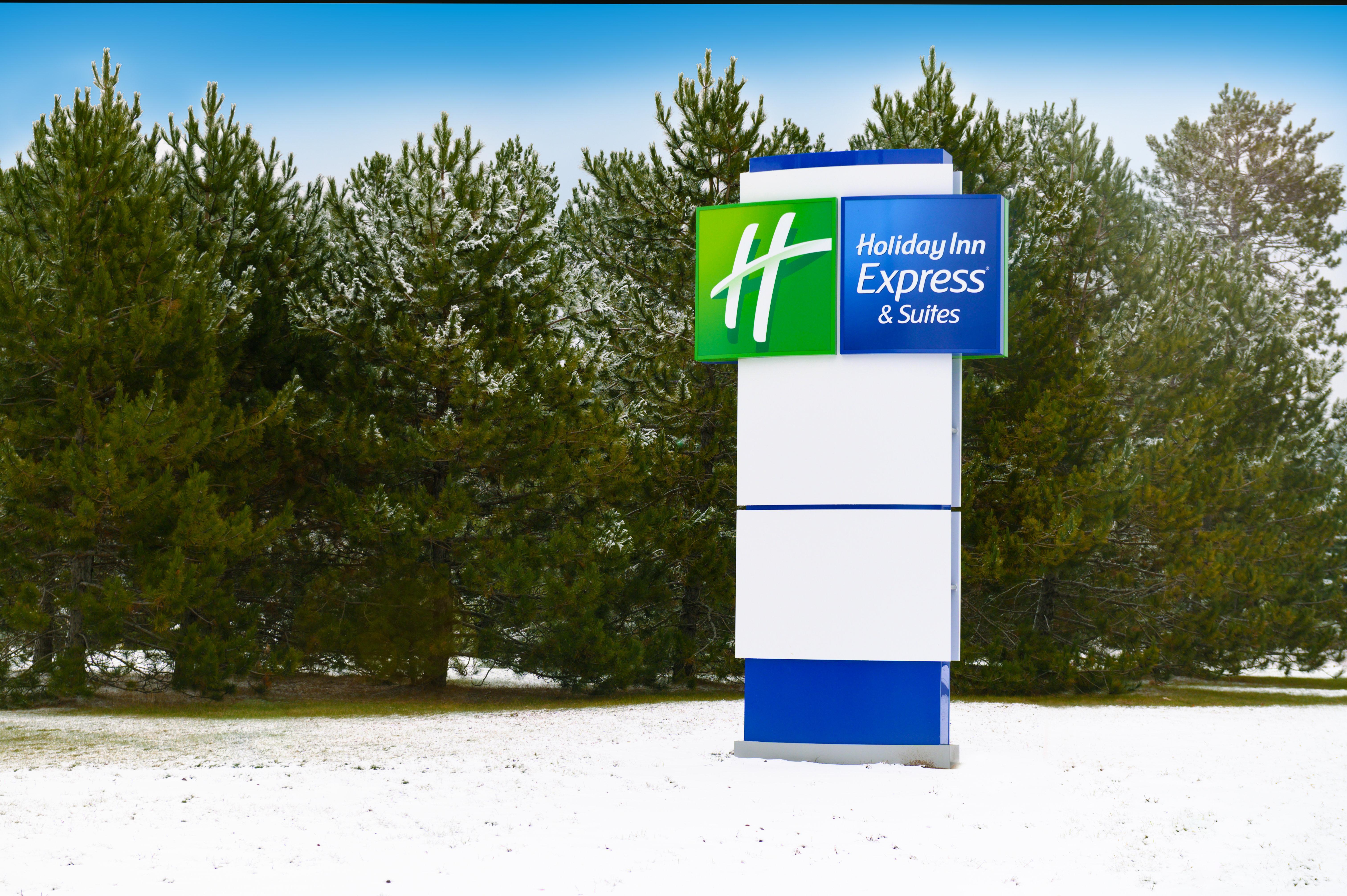 Holiday Inn Express & Suites Hayward By Ihg Εξωτερικό φωτογραφία